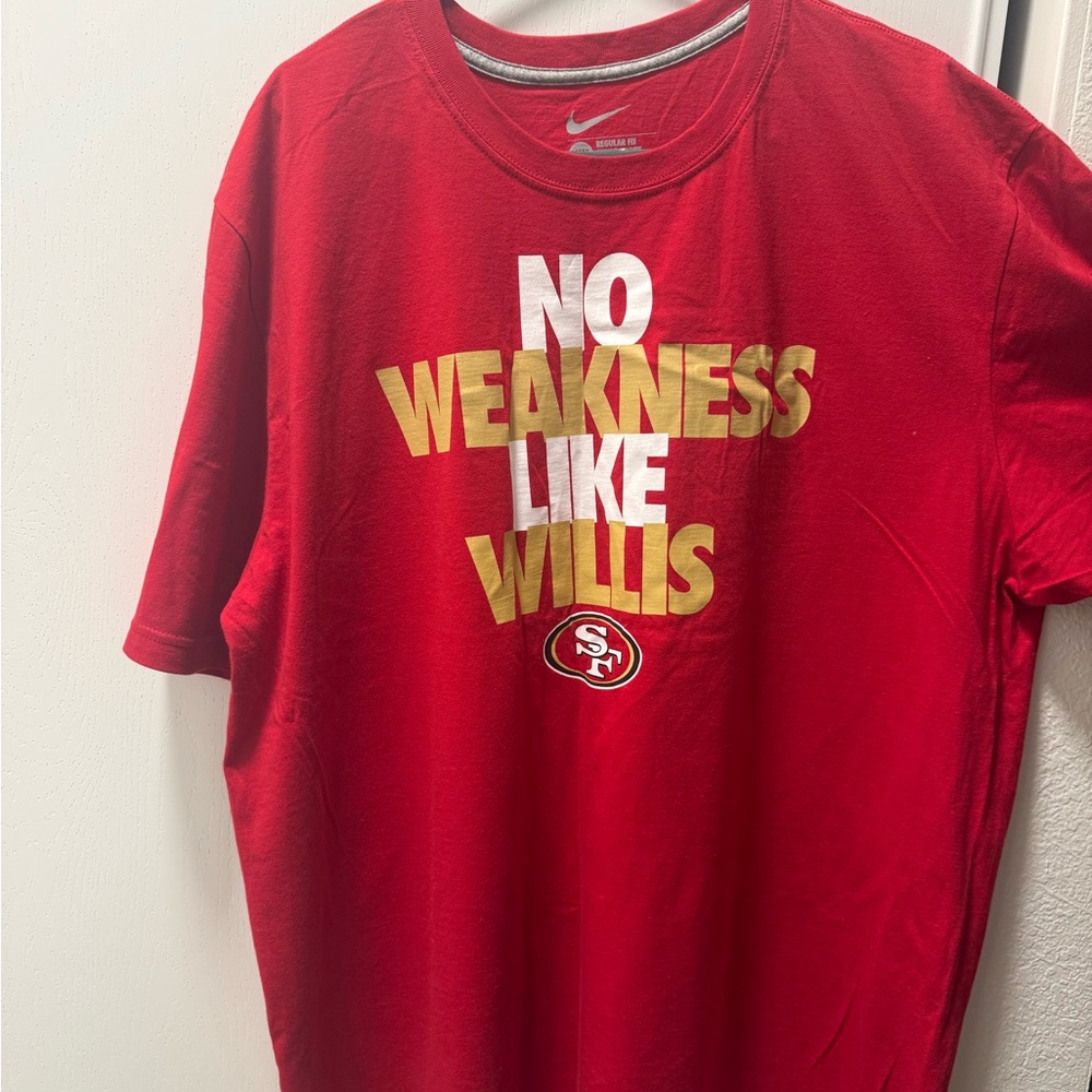 Nike Men’s Red Short-Sleeve Graphic Tee with Gold and White Print